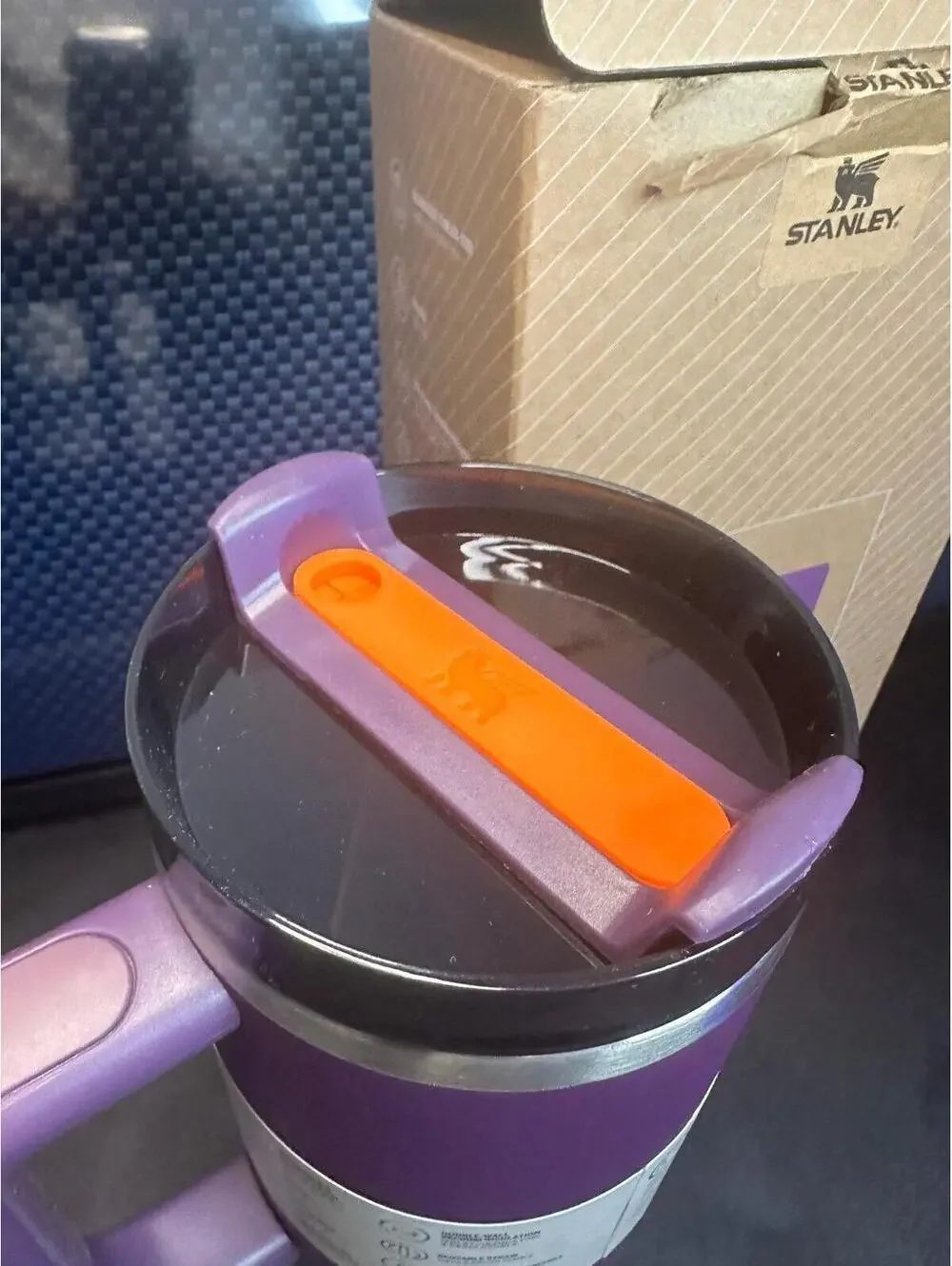 STANLEY THE QUENCHER H2.0 FLOWSTATE™ TUMBLER | 40 OZ PLUM NEW - Picture 5 of 5